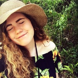 Meet your Posher, Bailey